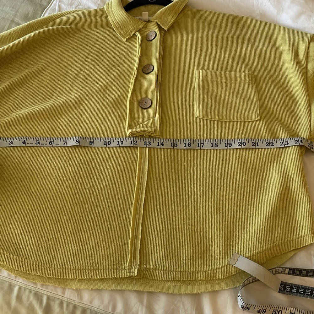 Blu Pepper Partial Button Down Pullover Size Large - image 7